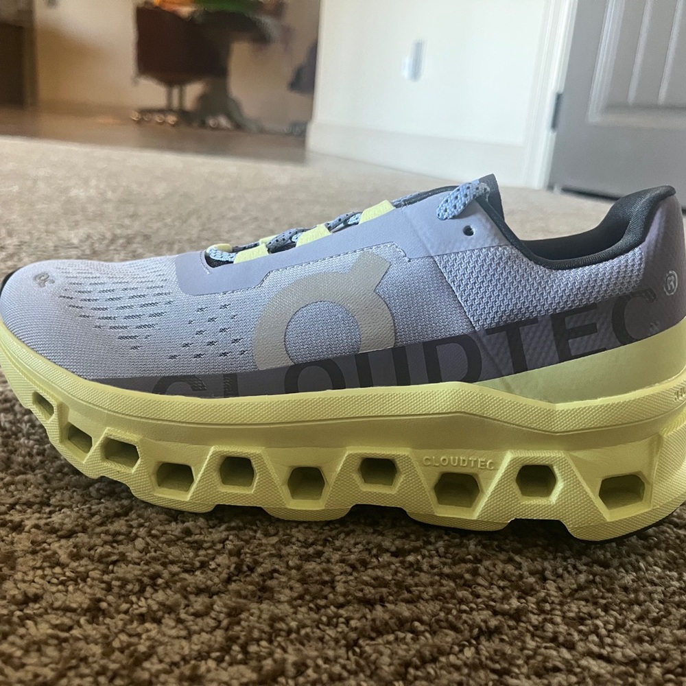 Women’s On Cloudmonster Running Shoe